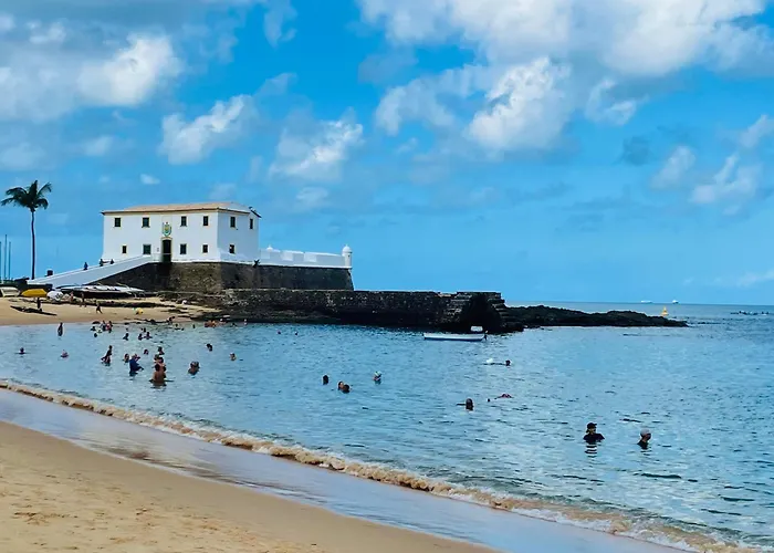 Apartamento 303 Com Ar Condicionado, A Menos De 2 Minutos Da Praia